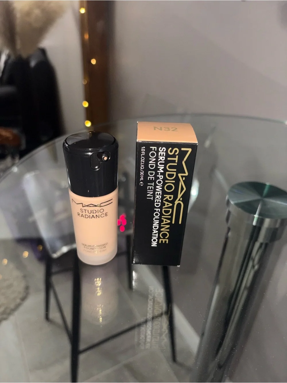 MAC Cosmetics Studio Radiance Serum-Powered Foundation - N32 Natural Beige